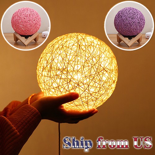 Rattan bamboo night light - light, warm
